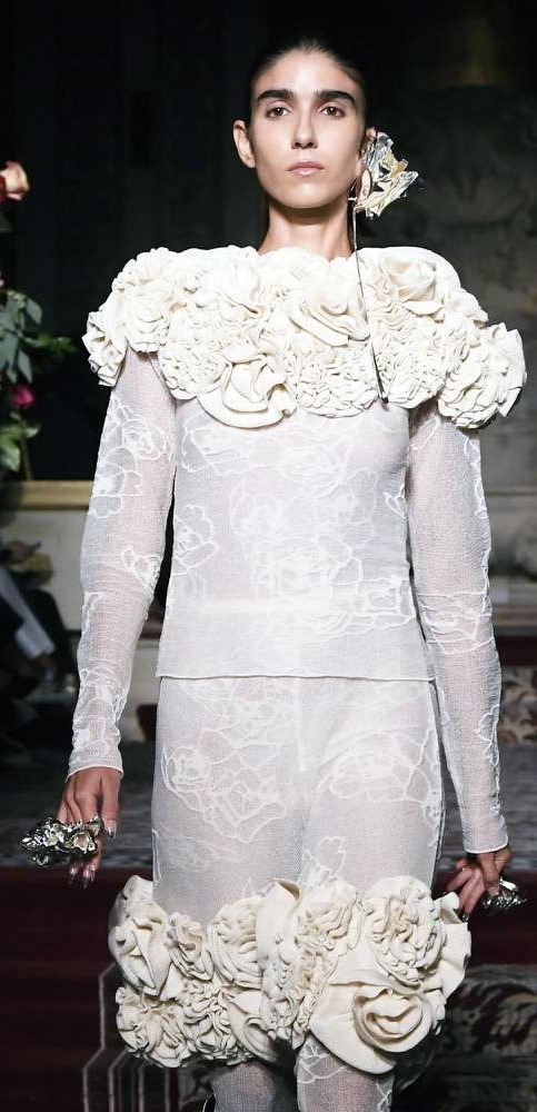 Fashion Trend - Roses