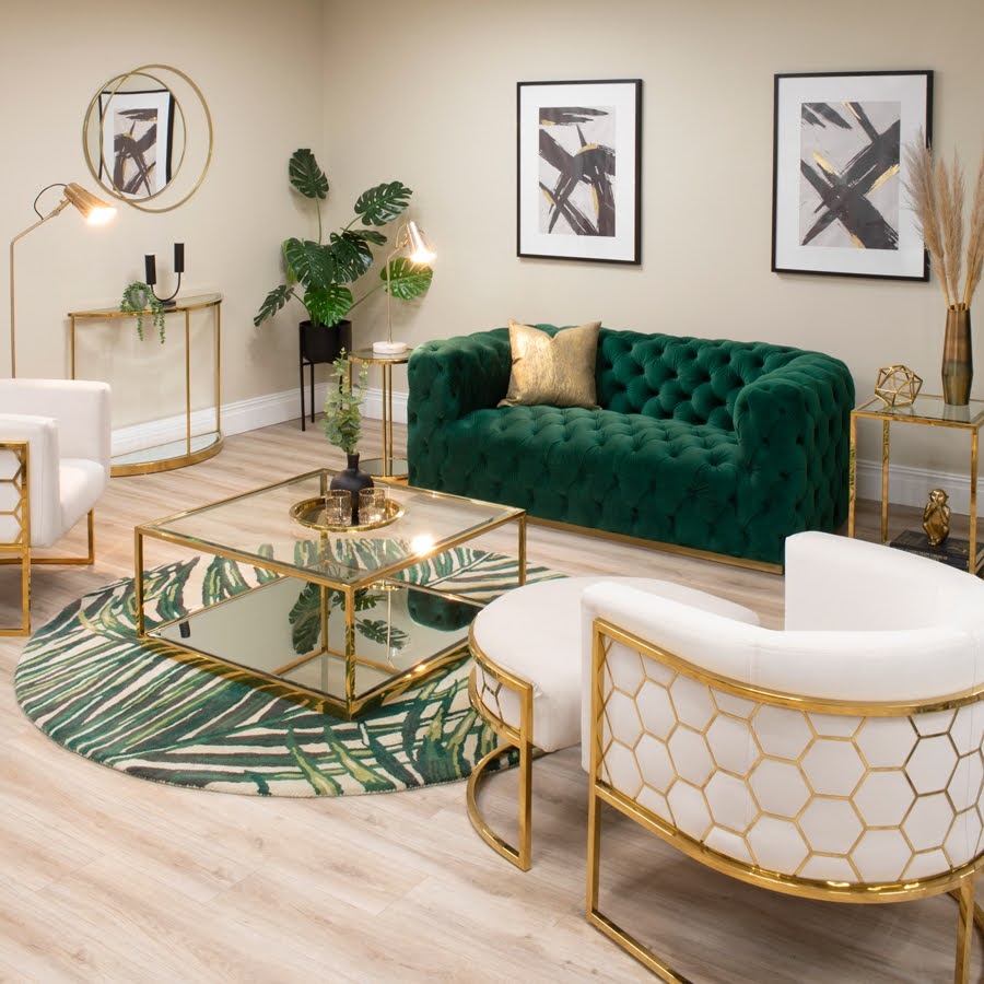 Green Living room - Gold Accents