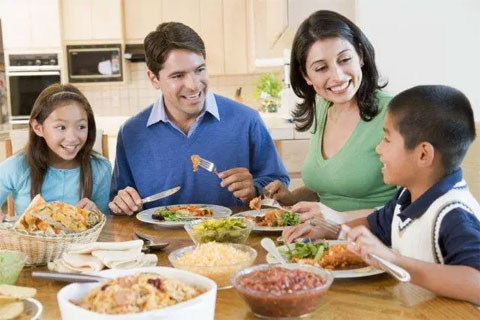 Overcome fussy eating - enjoyable mealtimes